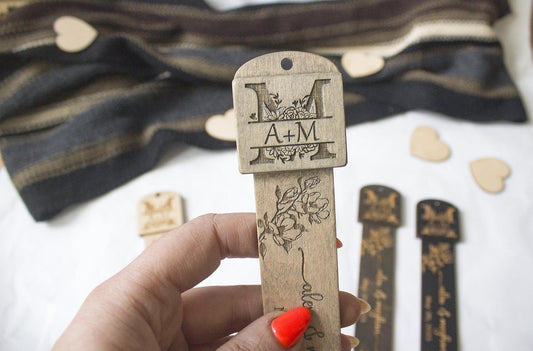 Personalized Wooden Guest Bookmark, Wedding Favor Gift, Engraved Bookmark Gift for Guest, Custom Wooden Bookmarks in Bulk Guest Gift