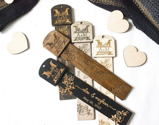 Wooden Bookmark Favors with Name, Wedding Personalized Favor with Tassel, Guest Gift or Place Card, Idea Gift for Guest, Bookmarks in Bulk